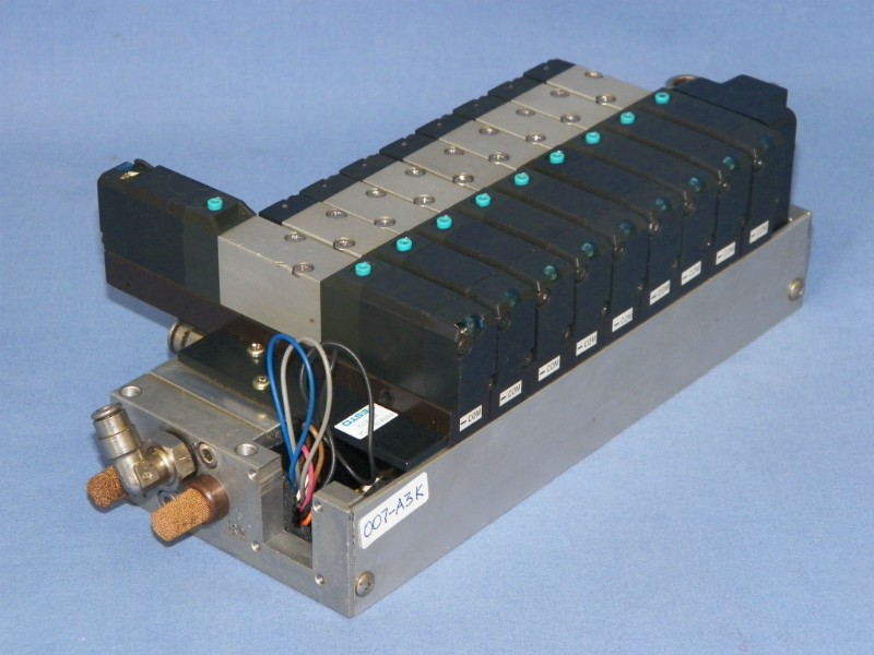 Festo pneumatic block for 10 valves 29844